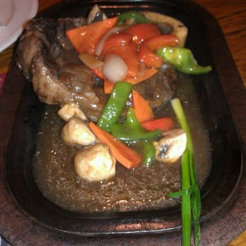 Max's Restaurant - Glendale - Sizzling bulalo steak!!! - Filipino Near Me - Glendale, California Max's Restaurant - Glendale - Sizzling bulalo steak!!! - Filipino Near Me - Glendale, California