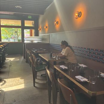 Sōgo Roll Bar - Dining room - Sushi Bars Near Me - Los Angeles, California