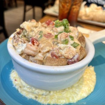 Trenasse - Crawfish pie - Wine Bars Near Me - New Orleans, Louisiana Trenasse - Crawfish pie - Wine Bars Near Me - New Orleans, Louisiana