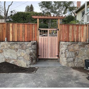 Art Garden Design - New Entry, Wall, & Fence - Landscape Architects or Designers Near Me - Oakland, California Art Garden Design - New Entry, Wall, & Fence - Landscape Architects or Designers Near Me - Oakland, California