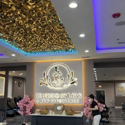 De Legend Nail Bar - This sign is so dope and so is the ceiling. Also that's my nail tech Cindy!