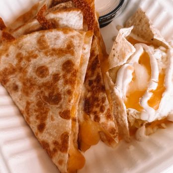 Nalu's - Golf Cheese Quesadilla - Food Stands Near Me - St. Augustine, Florida