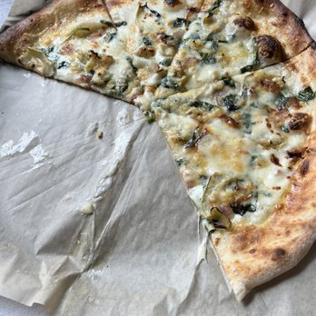 Just Tap'd - Spinach and Artichoke Dip Pizza - Beer, Wine & Spirits Near Me - Macon, Georgia Just Tap'd - Spinach and Artichoke Dip Pizza - Beer, Wine & Spirits Near Me - Macon, Georgia