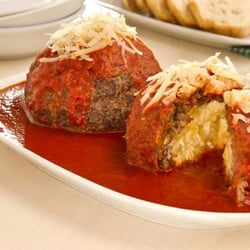 Pastifício Primo Pinheiros - Polpettone recheado de queijos, um dos meus preferidos...