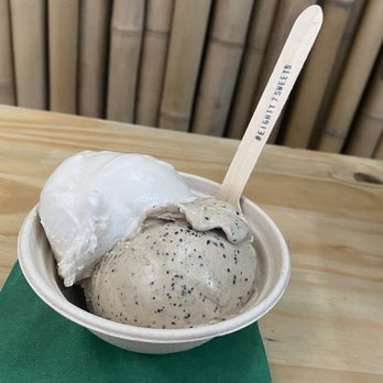 Eighty7sweets Vegan Ice Cream - Mocha and Caramel - Ice Cream & Frozen Yogurt Near Me - Atlanta, Georgia Eighty7sweets Vegan Ice Cream - Mocha and Caramel - Ice Cream & Frozen Yogurt Near Me - Atlanta, Georgia
