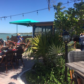 Sundowners - Out on the deck - Seafood Near Me - Key Largo, Florida