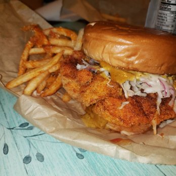 Ako’s - Food Trucks Near Me - Alvin, Texas