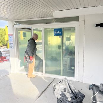 United Builders - Replaced 6 sliders! - Windows Installation Near Me - Rancho Cucamonga, California United Builders - Replaced 6 sliders! - Windows Installation Near Me - Rancho Cucamonga, California