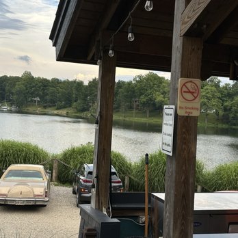 The Lake House Kitchen & Bar - Grave view - Seafood Near Me - Kent, Ohio The Lake House Kitchen & Bar - Grave view - Seafood Near Me - Kent, Ohio