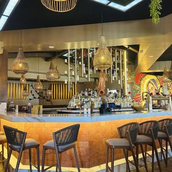Rosa Madera - Bar - Mexican Near Me - Camarillo, California Rosa Madera - Bar - Mexican Near Me - Camarillo, California