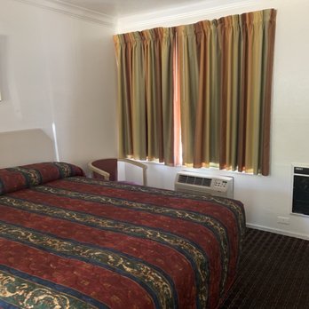 Lark Motel - Hotels Near Me - Willits, California