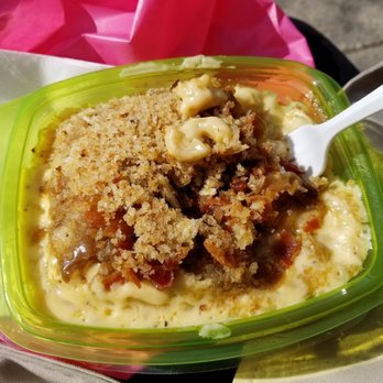 Mac Mart - Heart Attack Mac & Cheese w/ BACON, carmelized onions, and potato chip crust! - American Near Me - Philadelphia, Pennsylvania