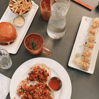 Earls Kitchen + Bar - New American Near Me - Boston, Massachusetts Earls Kitchen + Bar - New American Near Me - Boston, Massachusetts