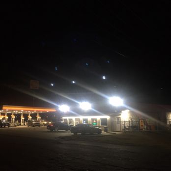 Shell Gas Station - Gas Stations Near Me - Edmond, Oklahoma