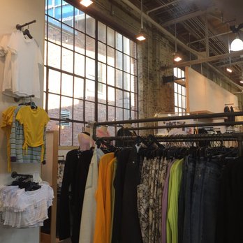 Urban Outfitters - Women's Clothing Near Me - Nashville, Tennessee