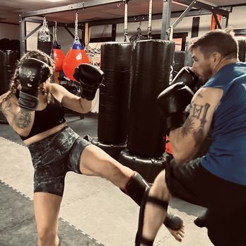 Round Rock Krav Maga - Adult and Teen Self Defense, Fight Application and Big Bag Kickboxing - Martial Arts Near Me - Round Rock, Texas Round Rock Krav Maga - Adult and Teen Self Defense, Fight Application and Big Bag Kickboxing - Martial Arts Near Me - Round Rock, Texas