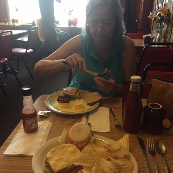 Red School Cafe - Breakfast & Brunch Near Me - Bristol, Wisconsin Red School Cafe - Breakfast & Brunch Near Me - Bristol, Wisconsin