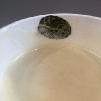 Cha Cha Matcha - Ginger turmeric latte - Coffee & Tea Near Me - New York, New York