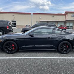 BC Auto & Tire Center - 2018 Ford Mustang GT premium with brake caliber covers