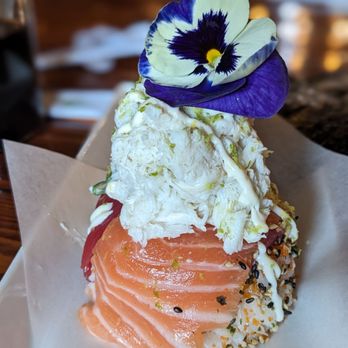Greenlake Sushi and Roll - Crab deluxe sushi donut - Bars Near Me - Seattle, Washington