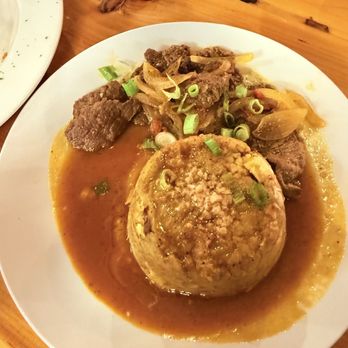 Ventanas - Mofongo con Bistec Encebollado - Caribbean Near Me - Bristol, Connecticut