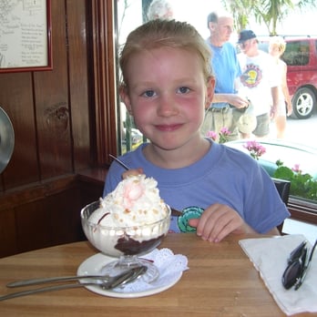 The Mucky Duck - Mucky - Seafood Near Me - Captiva, Florida