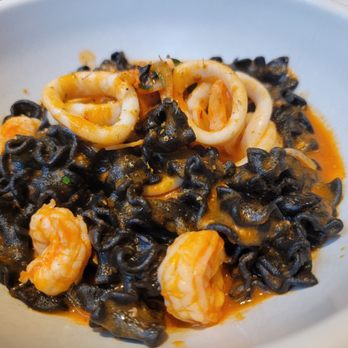 North Italia - Squid ink malfadine (1/5) - Italian Near Me - McLean, Virginia