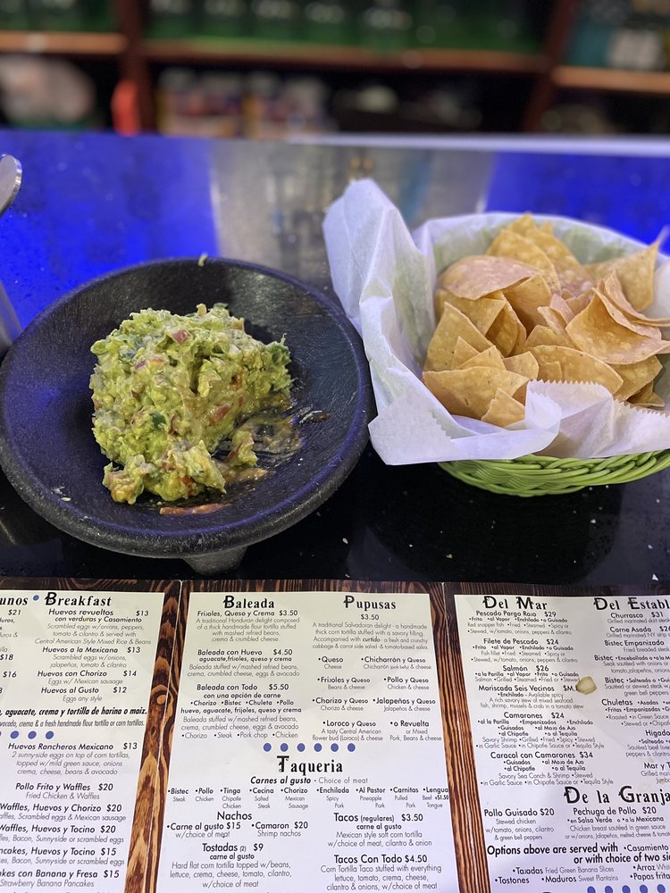 Seis Vecinos Restaurant
