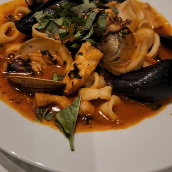 Cafe Santorini - Cioppino Santorini - Italian Near Me - Pasadena, California Cafe Santorini - Cioppino Santorini - Italian Near Me - Pasadena, California