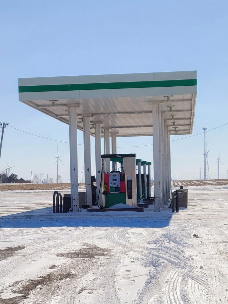 STUART 66 TRUCK STOP Updated September 2024 14 Photos 1218 S