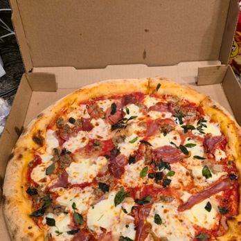 Flippers Pizza - Pizza Near Me - Kissimmee, Florida Flippers Pizza - Pizza Near Me - Kissimmee, Florida