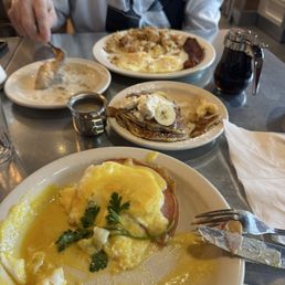 Classic Eggs Benedict, Full Banana Pancakes Classic Eggs Benedict, Full Banana Pancakes