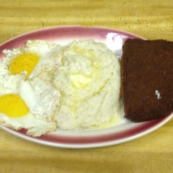 T&N HomeMade Kitchen - Eggs Up, Grits, & Scrapple