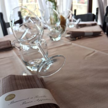 La Posada - Fun wine glasses - Italian Near Me - Rimini, RN