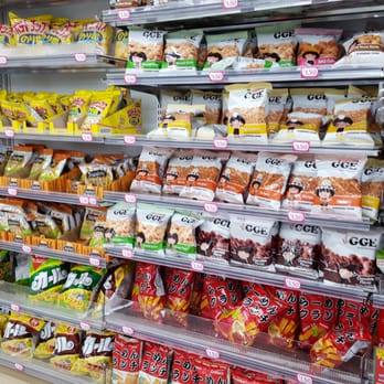 Daiso - Snackkkkkksssss! - Department Stores Near Me - El Cerrito, California