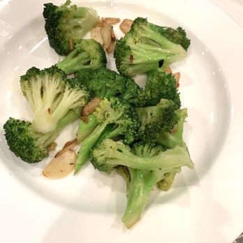 Arno Ristorante - Sautéed Broccoli - Italian Near Me - New York, New York Arno Ristorante - Sautéed Broccoli - Italian Near Me - New York, New York