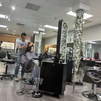 AM Salon - Interior - Hair Salons Near Me - Philadelphia, Pennsylvania AM Salon - Interior - Hair Salons Near Me - Philadelphia, Pennsylvania