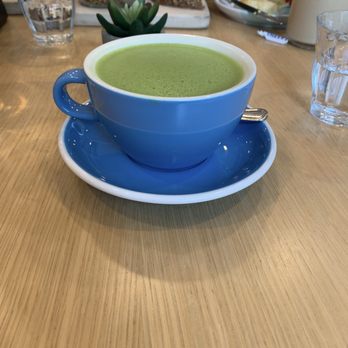 Bluestone Lane Walnut Street Café - Matcha - Breakfast & Brunch Near Me - Philadelphia, Pennsylvania