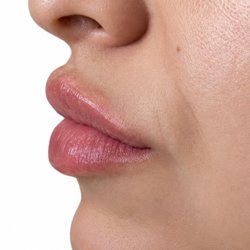 ReNuMe Med Spa - Hydration starts within. Beautiful definition starts with you. Explore personalized lip enhancement at ReNuMe.