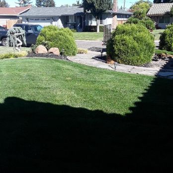 E H Landscaping - One of my customers house - Landscaping Near Me E H Landscaping - One of my customers house - Landscaping Near Me