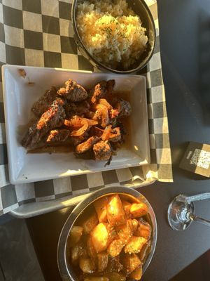 BLVD: Brunch Lunch Vibes Dinner by null