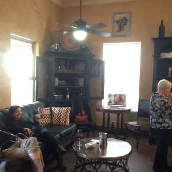 Vezer Family Vineyard - Inside the wine tasting room at Vezer Family Vineyard- Mankas Corners in Fairfield. - Wineries Near Me - Fairfield, California