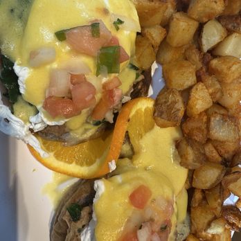 Eggs 'n Things Ko Olina - American Near Me - Kapolei, Hawaii