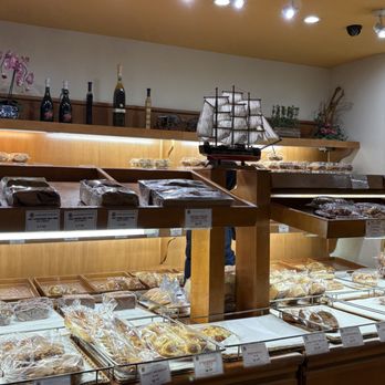 Napoleon Bakery - Pastries on display. - Bakeries Near Me - Annandale, Virginia