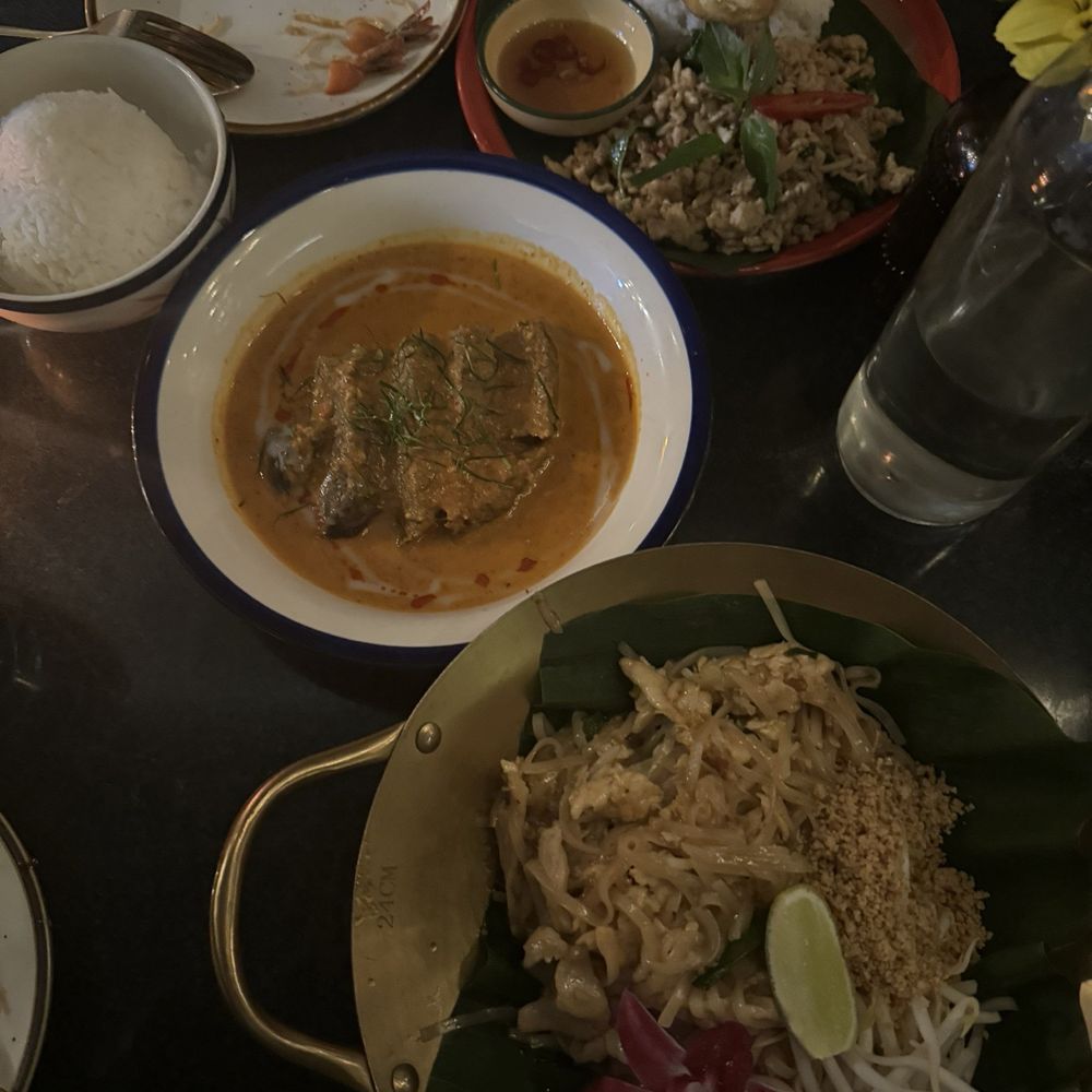 Valla Table - Thai Near Me - New York, New York Valla Table - Thai Near Me - New York, New York