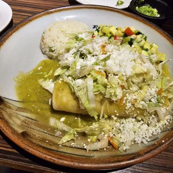 Guillermo's Restaurante - Chicken enchiladas verde with vegies and rice - Mexican Near Me - Palm Desert, California Guillermo's Restaurante - Chicken enchiladas verde with vegies and rice - Mexican Near Me - Palm Desert, California