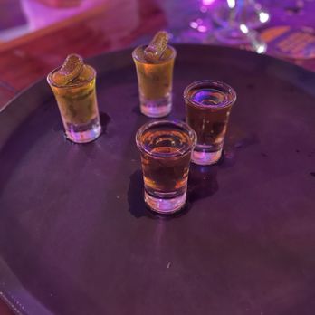 Twisted Sisters Patio Bar - Bars Near Me - Waco, Texas Twisted Sisters Patio Bar - Bars Near Me - Waco, Texas