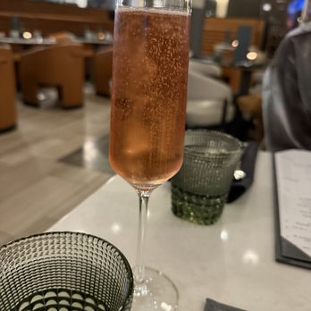 Seventh State Restaurant and Lounge - Rosé - Lounges Near Me - Bethesda, Maryland Seventh State Restaurant and Lounge - Rosé - Lounges Near Me - Bethesda, Maryland