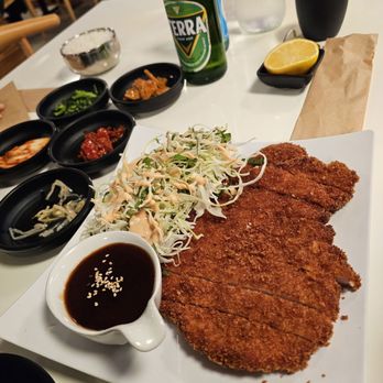 HamaHippo Korean Kitchen - Pork cutlet comes with rice and cabbage - Korean Near Me - Fullerton, California