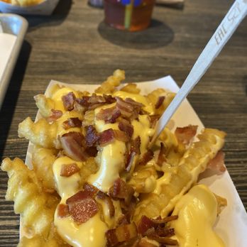 Shake Shack Highlands Ranch - Loaded fries - Fast Food Near Me - Highlands Ranch, Colorado Shake Shack Highlands Ranch - Loaded fries - Fast Food Near Me - Highlands Ranch, Colorado